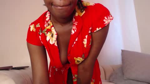 RYLEIGHN online show from October 10, 2025, 11:09 am