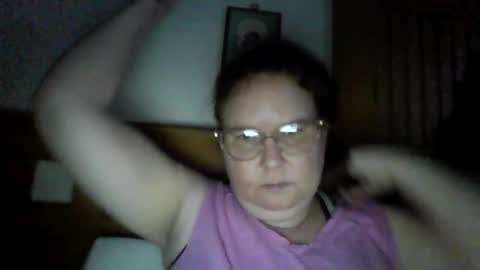 Queenjenny online show from December 14, 2025, 12:43 pm