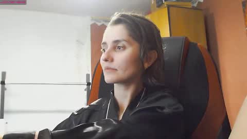 Lola online show from March 5, 2025, 4:24 pm