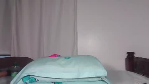 Snapshot of queen_abito chatting on June 15, 2026, 4:15 am queen_abito online show from June 15, 2026, 4:15 am