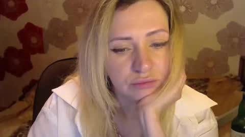 Queen Daenerys online show from December 2, 2024, 1:14 am