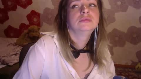 Queen Daenerys online show from September 26, 2025, 6:01 pm