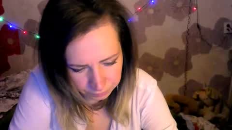 Queen Daenerys online show from October 9, 2025, 4:38 pm