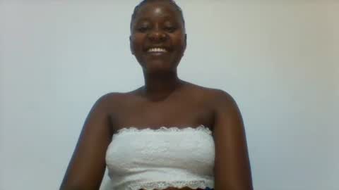 queen_diveer online show from October 12, 2025, 7:46 pm
