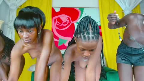 queen online show from April 20, 2026, 9:05 pm