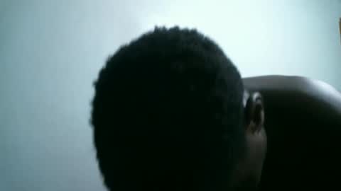 Queen online show from October 8, 2025, 9:23 pm