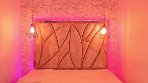   online show from January 30, 2025, 3:29 pm