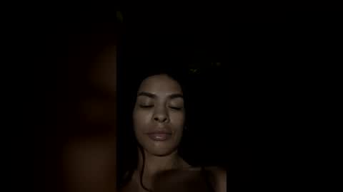 Snapshot of queen_reyna68 chatting on July 13, 2026, 7:44 am queen_reyna68 online show from July 13, 2026, 7:44 am