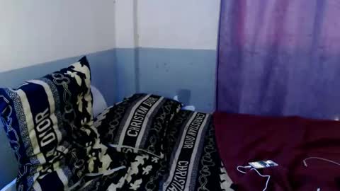 queenbee_mistress online show from February 7, 2025, 7:07 am