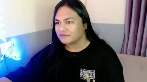 queenbee_mistress online show from February 18, 2025, 11:55 am