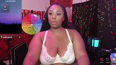 Queen Cherise Roze online show from October 31, 2025, 4:24 am