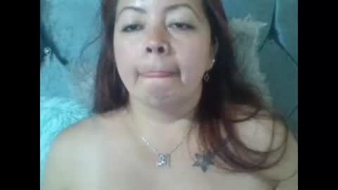 Snapshot of queenfitnnes_82 chatting on January 21, 2025, 12:04 am queenfitnnes 82 online show from January 21, 2025, 12:04 am