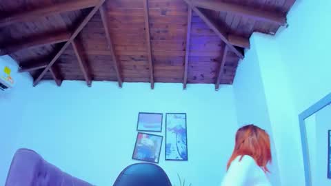 Queen online show from January 5, 2026, 6:11 pm