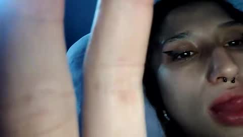 QUEENJEENN online show from March 15, 2026, 8:20 am