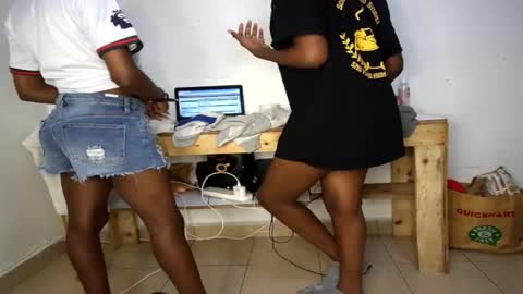 Snapshot of queenkiah chatting on March 4, 2026, 7:53 pm Nina online show from March 4, 2026, 7:53 pm