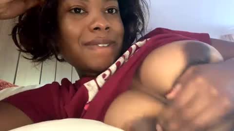 Kourtney online show from October 5, 2025, 8:51 pm