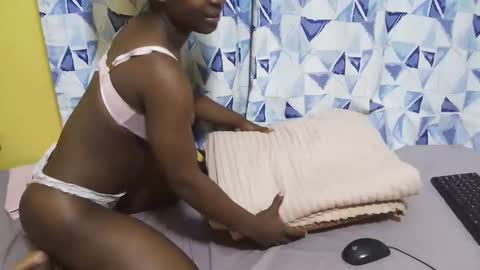 Latasha online show from April 10, 2026, 11:26 am