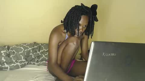 queennikkah254 online show from November 9, 2025, 8:01 am