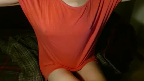 queenoftenderness online show from February 10, 2025, 9:47 pm