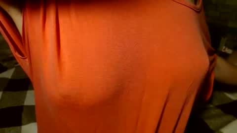 Snapshot of queenoftenderness chatting on July 8, 2026, 8:02 pm queenoftenderness online show from July 8, 2026, 8:02 pm