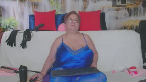 QueenPammy online show from November 28, 2025, 8:28 am