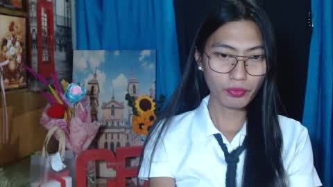 queensteffi online show from December 10, 2024, 10:37 pm