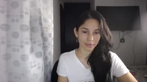 Paola online show from December 21, 2024, 3:36 am