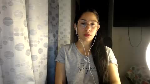 Paola online show from June 17, 2026, 3:20 am