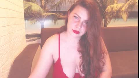queenxnatasha online show from October 16, 2025, 8:43 pm