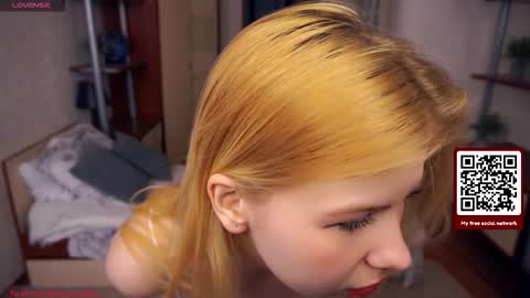 Snapshot of quennabrucker chatting on September 26, 2025, 4:05 am Tate online show from September 26, 2025, 4:05 am