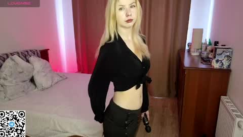 Snapshot of quennabrucker chatting on April 14, 2026, 6:30 am Tate online show from April 14, 2026, 6:30 am