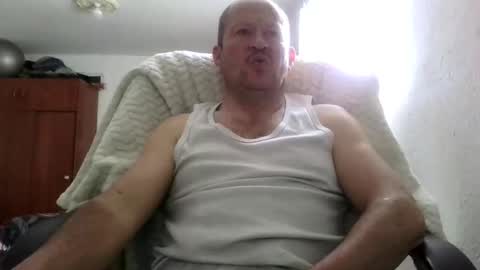 Snapshot of querubinrebelde chatting on May 18, 2026, 3:18 pm Don Ramon online show from May 18, 2026, 3:18 pm