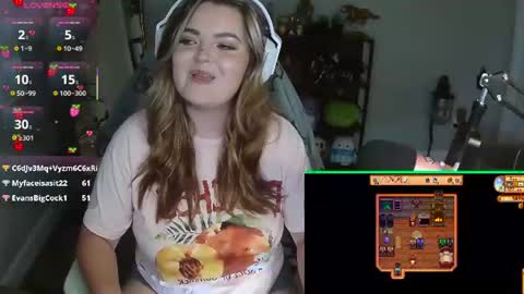 Snapshot of quervoqueen1 chatting on June 23, 2026, 2:53 am Bri online show from June 23, 2026, 2:53 am