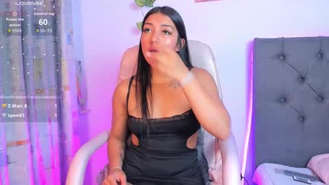    online show from November 28, 2025, 7:27 pm