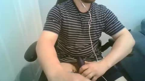 quite_toey online show from October 8, 2025, 12:52 am