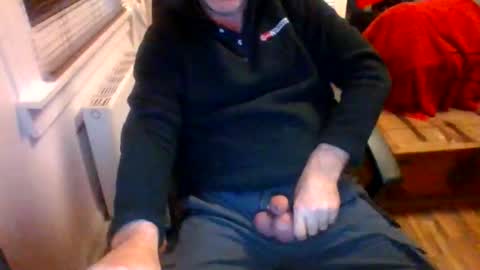 r30csm13 online show from October 17, 2025, 5:48 pm