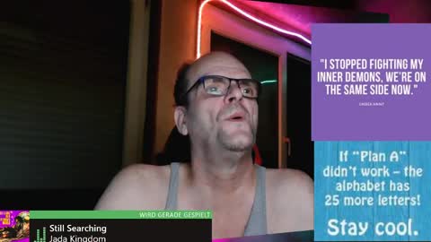 Snapshot of r_2d2_ chatting on April 17, 2026, 10:46 pm dj mike online show from April 17, 2026, 10:46 pm