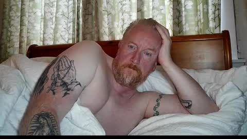 Snapshot of r_o_h_a_n chatting on September 11, 2025, 8:14 am r_o_h_a_n online show from September 11, 2025, 8:14 am