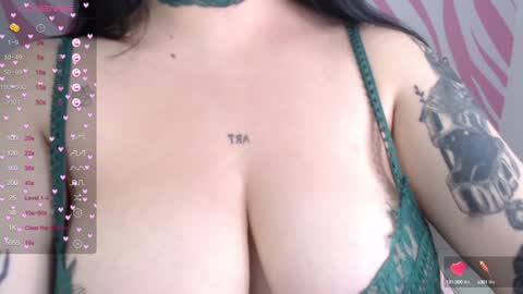 Snapshot of rachel_deal chatting on December 16, 2024, 11:07 pm Rachel online show from December 16, 2024, 11:07 pm