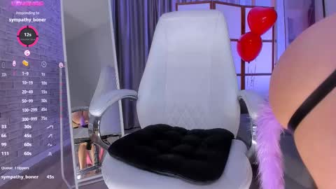 Snapshot of rachel_kelly chatting on February 15, 2025, 2:58 am Rachel Kelly online show from February 15, 2025, 2:58 am