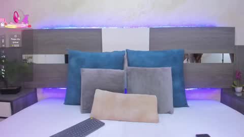 Rachel online show from March 12, 2025, 5:02 am