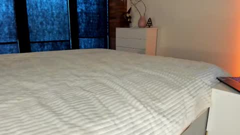 Sherryl online show from January 14, 2026, 9:26 am