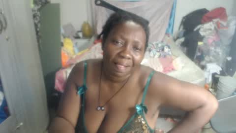 Snapshot of rachelexoticgirl chatting on May 2, 2026, 3:55 am rachelexoticgirl online show from May 2, 2026, 3:55 am