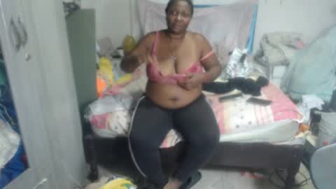 Snapshot of rachelexoticgirl chatting on May 3, 2026, 3:56 am rachelexoticgirl online show from May 3, 2026, 3:56 am