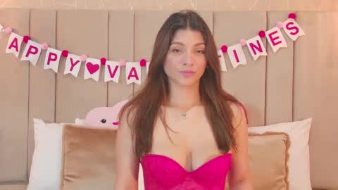 Rachell online show from February 12, 2025, 2:43 pm