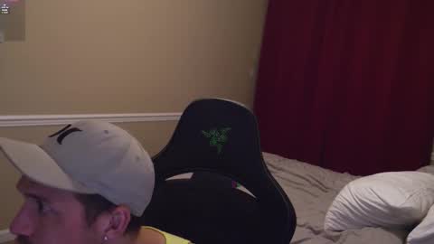 Lauren online show from November 12, 2025, 6:25 am