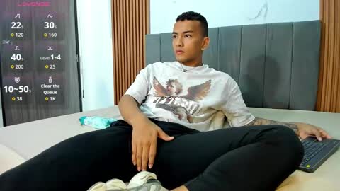 Snapshot of rafa_cruz chatting on September 22, 2025, 1:02 pm rafa_cruz online show from September 22, 2025, 1:02 pm