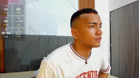 Snapshot of rafa_cruz chatting on September 30, 2025, 11:48 am rafa_cruz online show from September 30, 2025, 11:48 am