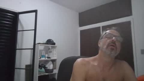 Big Uncle Jungle online show from October 19, 2025, 4:24 am