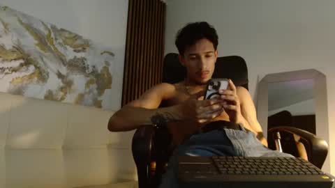 Snapshot of rafaelstone chatting on February 8, 2025, 3:19 am IG online show from February 8, 2025, 3:19 am